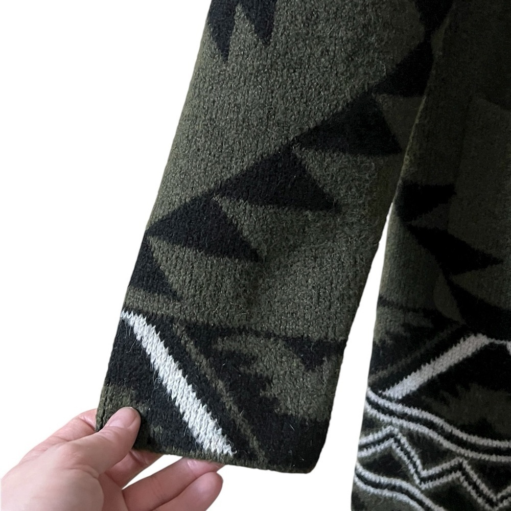 Frye geometric print Aztec green and black open front long line cardigan sweater - Picture 7 of 11